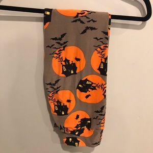 LuLaRoe Halloween leggings. One size
